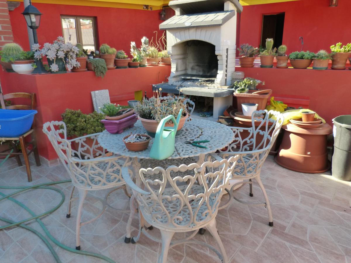 Bed and Breakfast Il Pozzo Dei Desideri Арбус Экстерьер фото